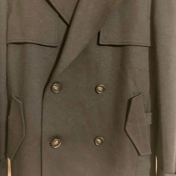 Kai-Aakmann Cropped Trench Coat - Picture 4 of 5